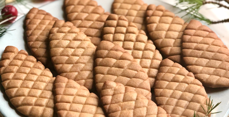 Sablés pommes de pin à la vanille